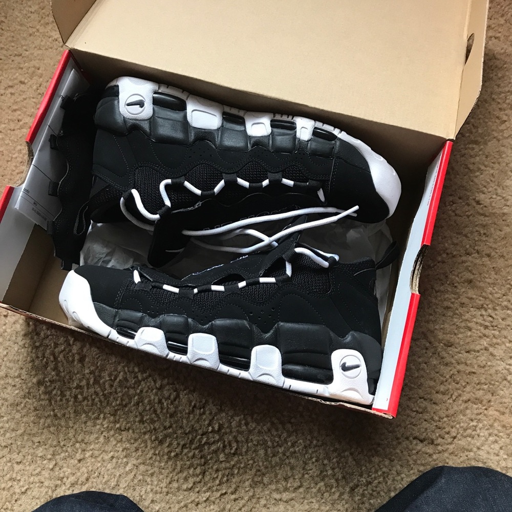 Nike Air More Money 9.5 shoes